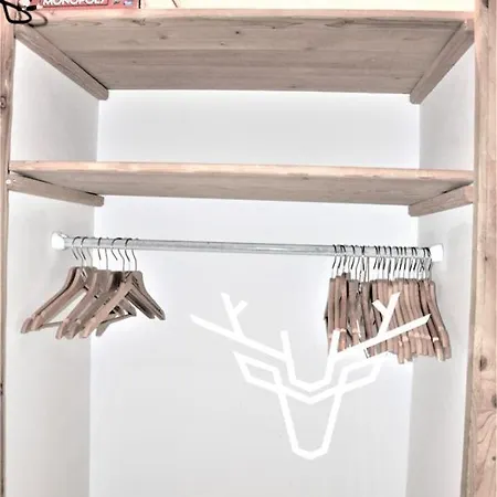 In/out * Val Thorens