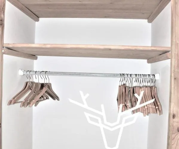 In/out * Val Thorens